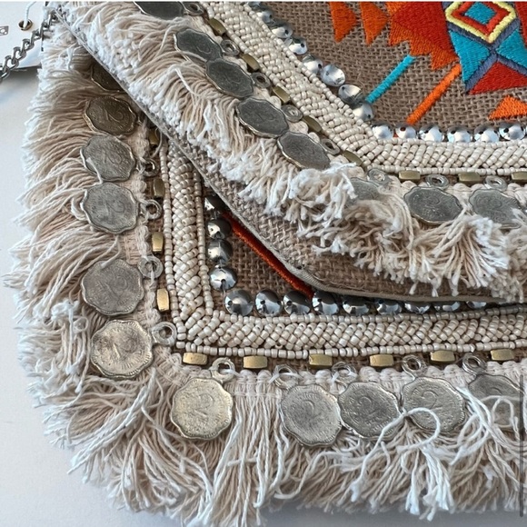 NWT Antik Kraft Bohemian Beaded Fringe
Clutch w removable strap - Picture 11 of 15